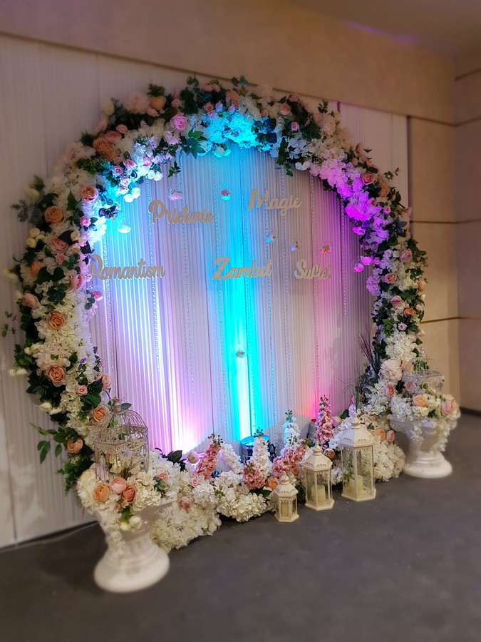photo-corner nunta cerc floral